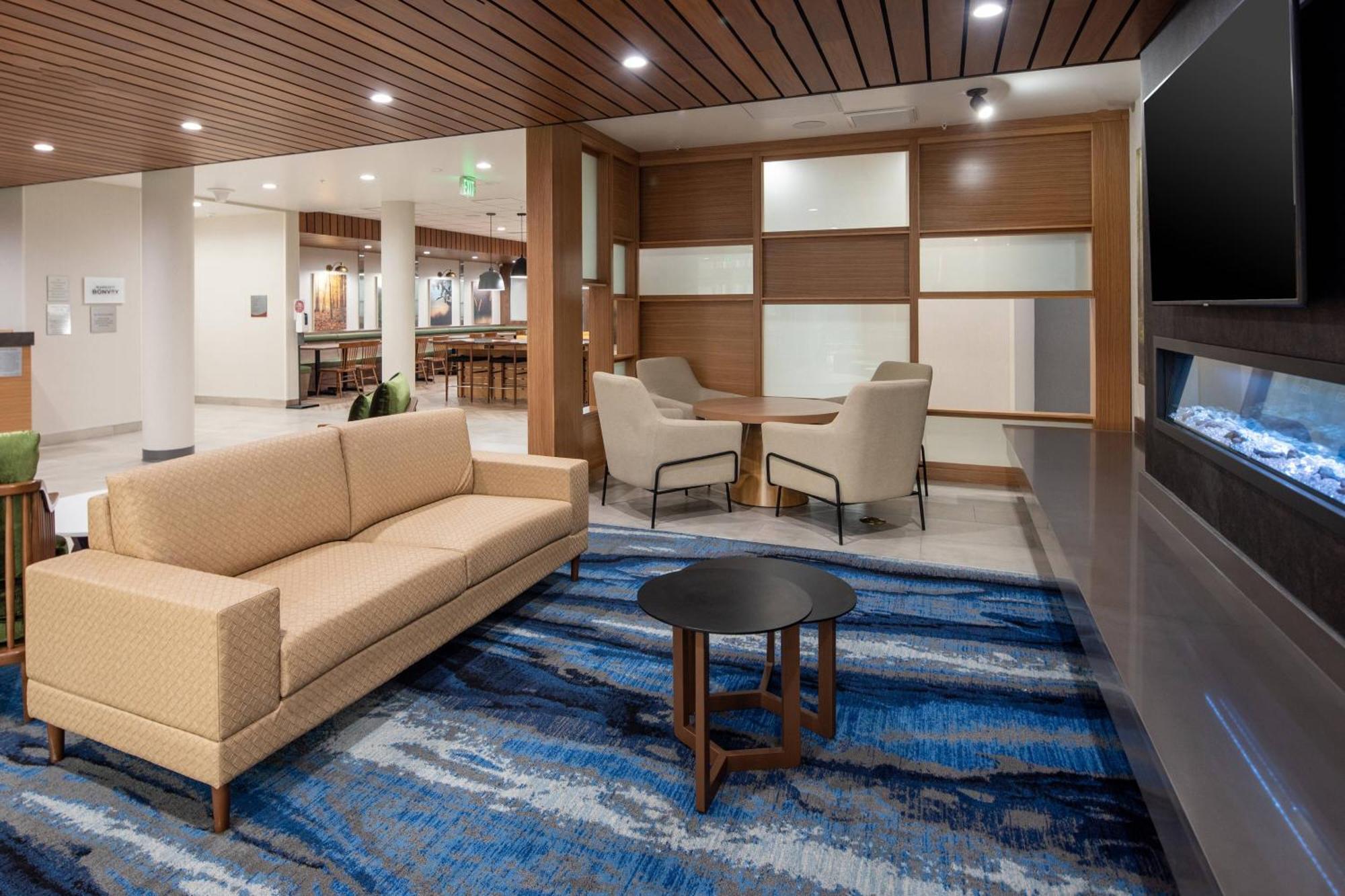 Fairfield By Marriott Inn & Suites Anaheim Los Alamitos Exterior photo