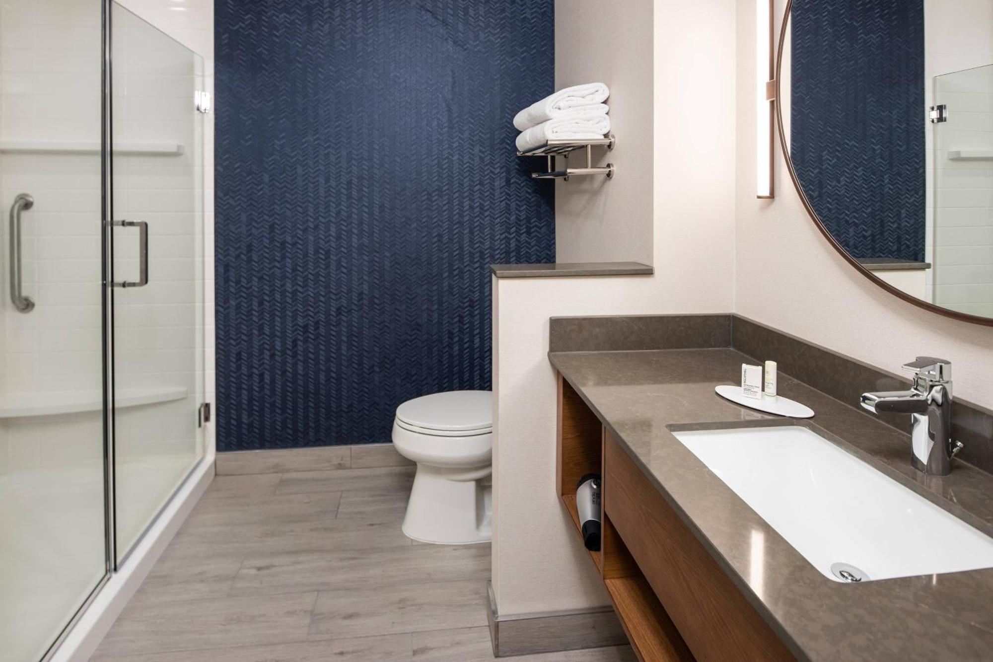 Fairfield By Marriott Inn & Suites Anaheim Los Alamitos Exterior photo