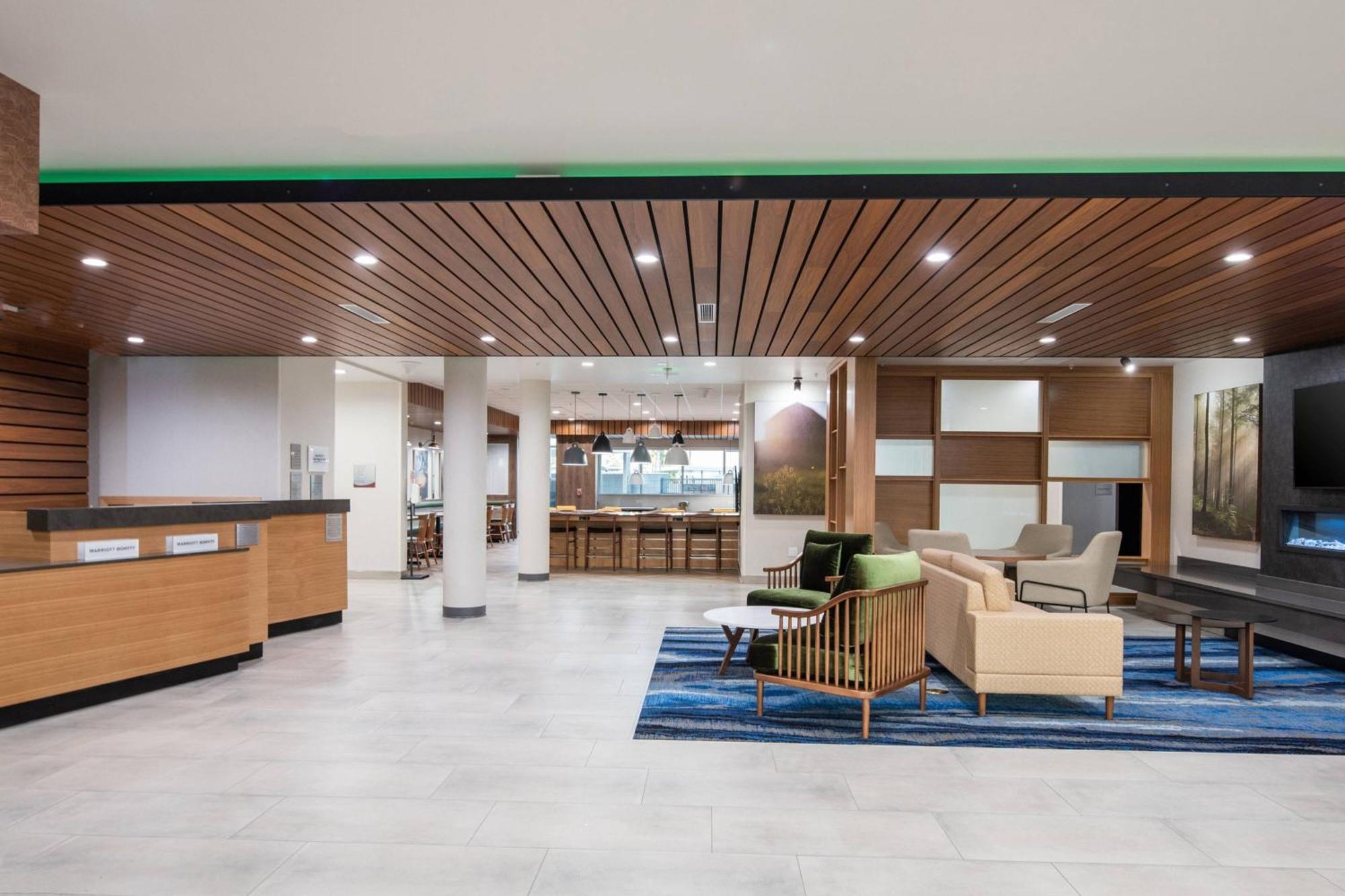 Fairfield By Marriott Inn & Suites Anaheim Los Alamitos Exterior photo
